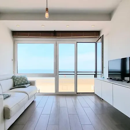 Апартаменты Suite Seaview Кнокке-Хейст